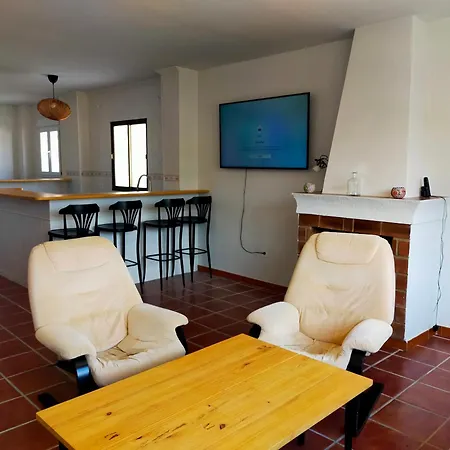 Amazing & Great Terrace & 4bedrooms Apartment